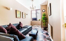 Montgomery Apartments - Crighton